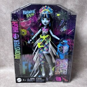 Monster High Monster Fest Frankie Doll